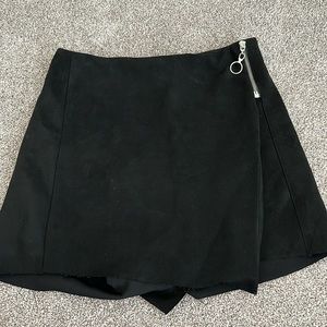 ZARA Faux Zipper Skort